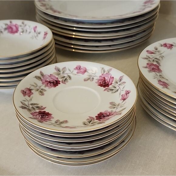 Nippon Toki Kaisha 22K Gold Trim 54 Piece Tea Dinnerware Set - Picture 1 of 16